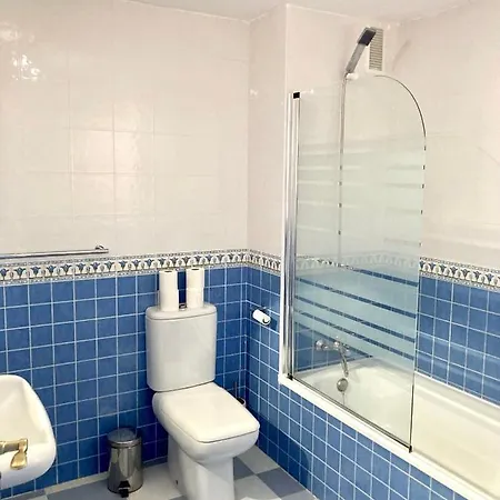 Апартаменты Elegant Penthouse Avec Vue Sur Piscine, Jardins, 2 *